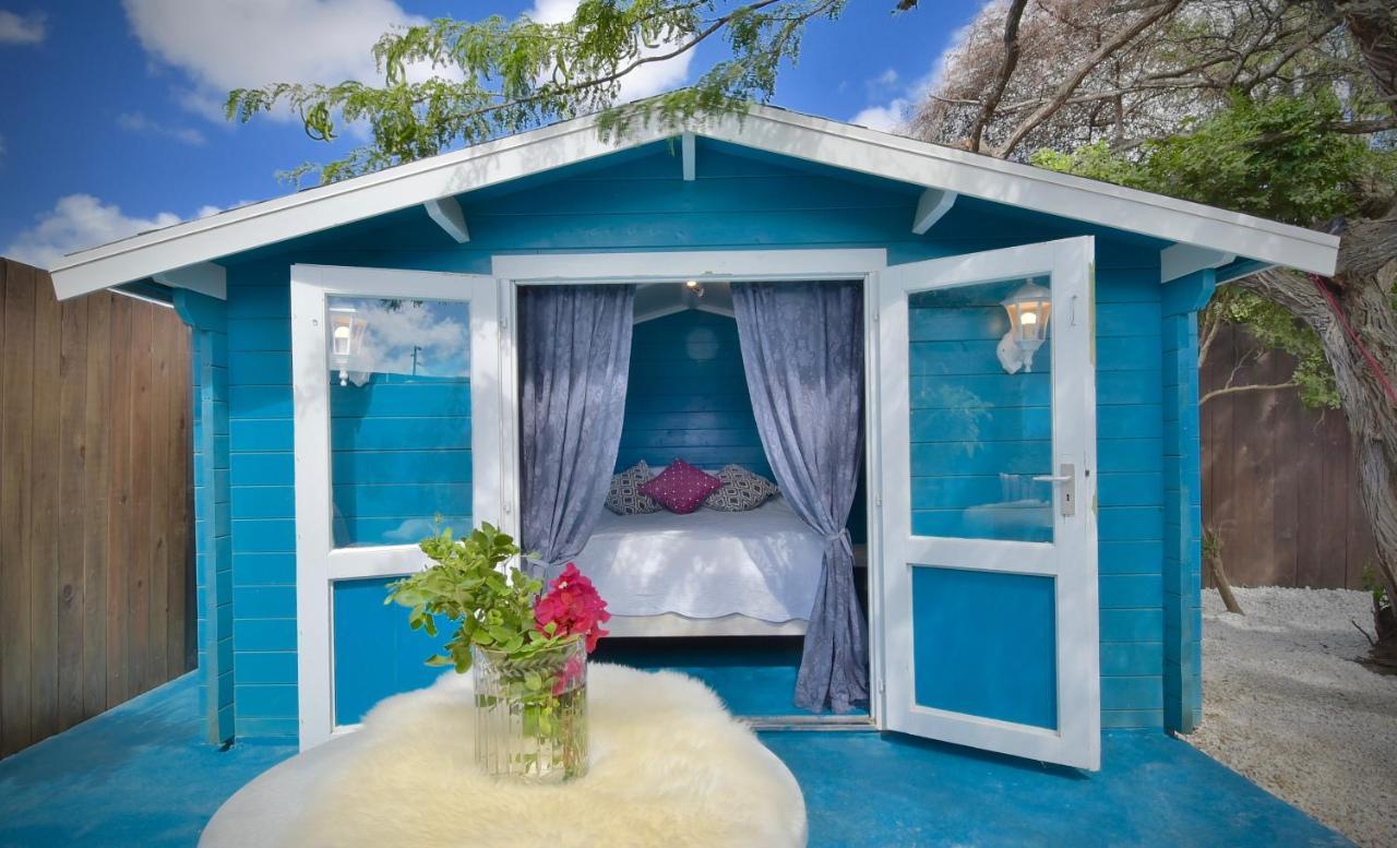 Bed and Breakfast Mammaloe Oranjestad Esterno foto